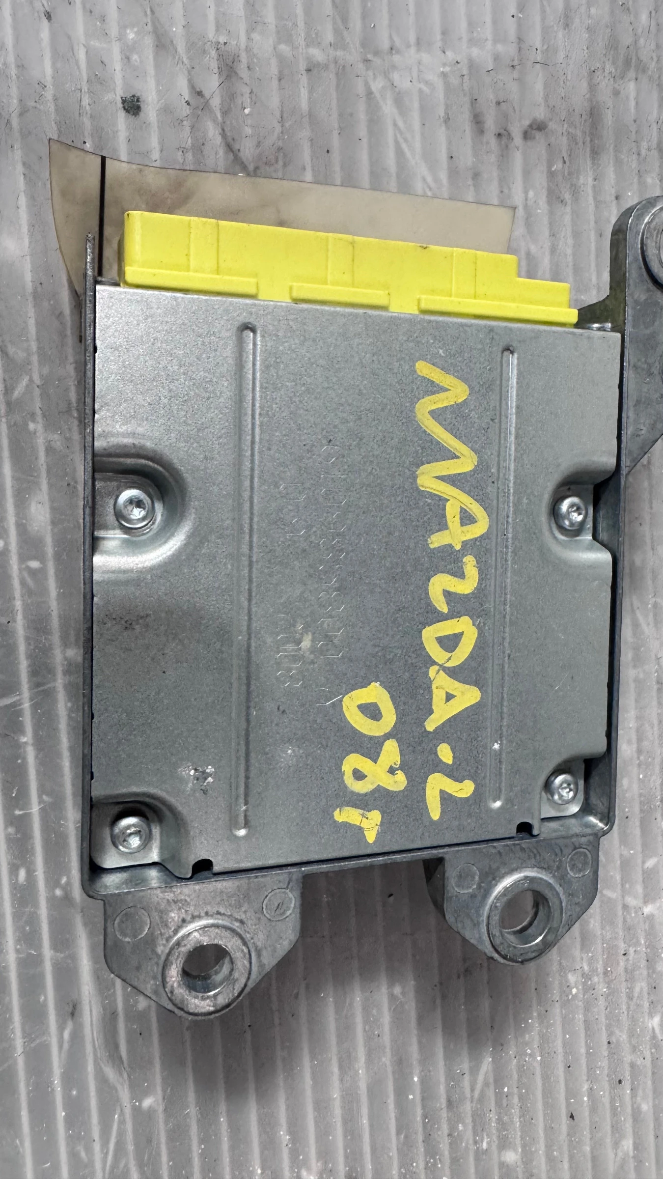 Airbag  /  /  a Mazda 2 - DF73-57K30B | Mobile.bg   2