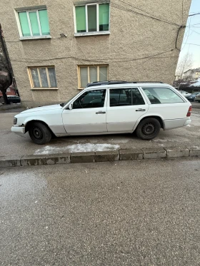 Mercedes-Benz 124, снимка 3