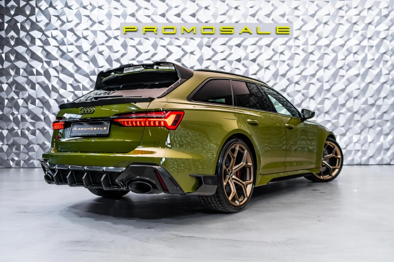 Audi Rs6 Quattro Carbon Kit* B&O* Pano* Ceramic, снимка 4 - Автомобили и джипове - 47592284