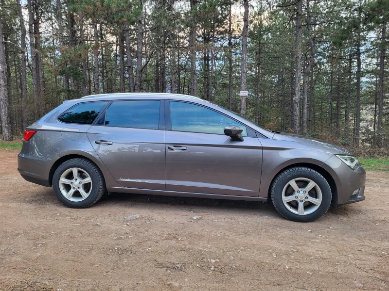 Seat Leon 1.6 tdi, снимка 3 - Автомобили и джипове - 49550656