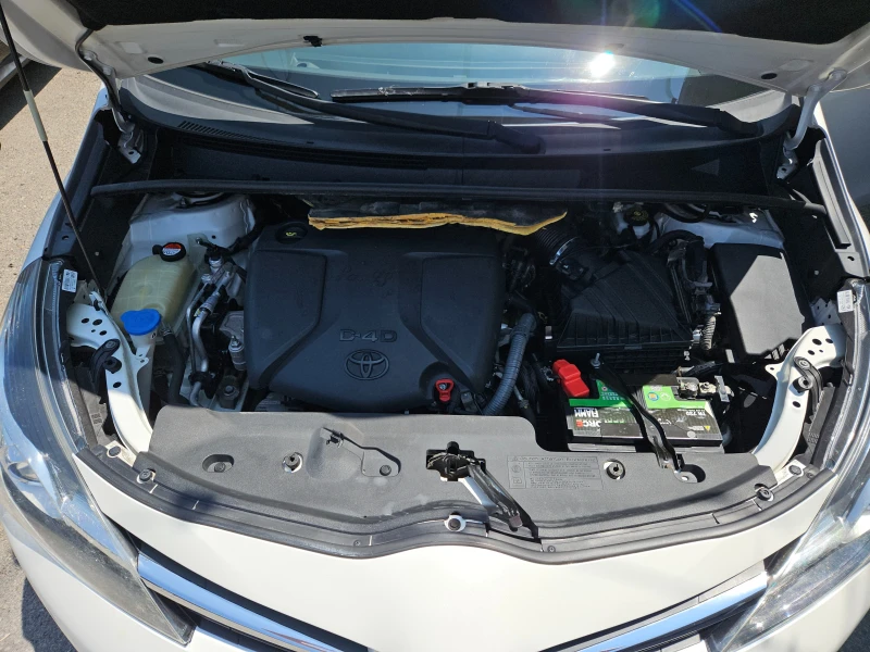 Toyota Verso 1.6D/BLACK FRIDAY/КАМЕРА/NAVI/БЛУТУТ/EURO 6B/ТОП, снимка 8 - Автомобили и джипове - 50644303