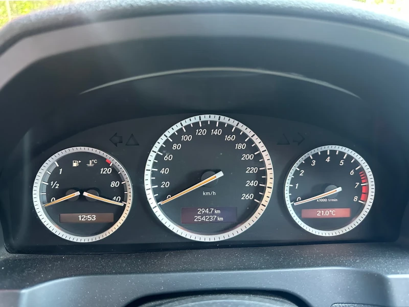 Mercedes-Benz C 200 Kompressor, снимка 9 - Автомобили и джипове - 51063509