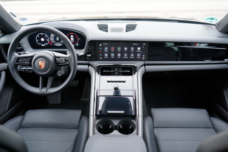 Porsche Panamera 4* 3.0V6* BOSE* HEAD UP* ГАРАНЦИЯ* 360CAM* , снимка 14 - Автомобили и джипове - 53123363