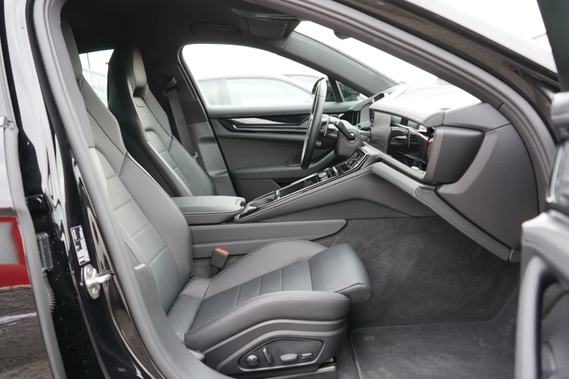 Porsche Panamera 4* 3.0V6* BOSE* HEAD UP* ГАРАНЦИЯ* 360CAM* , снимка 15 - Автомобили и джипове - 53123363