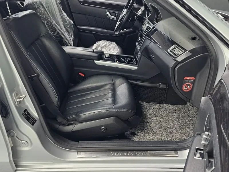 Mercedes-Benz E 220 Bluetech Avant Garde Sports - изображение 10