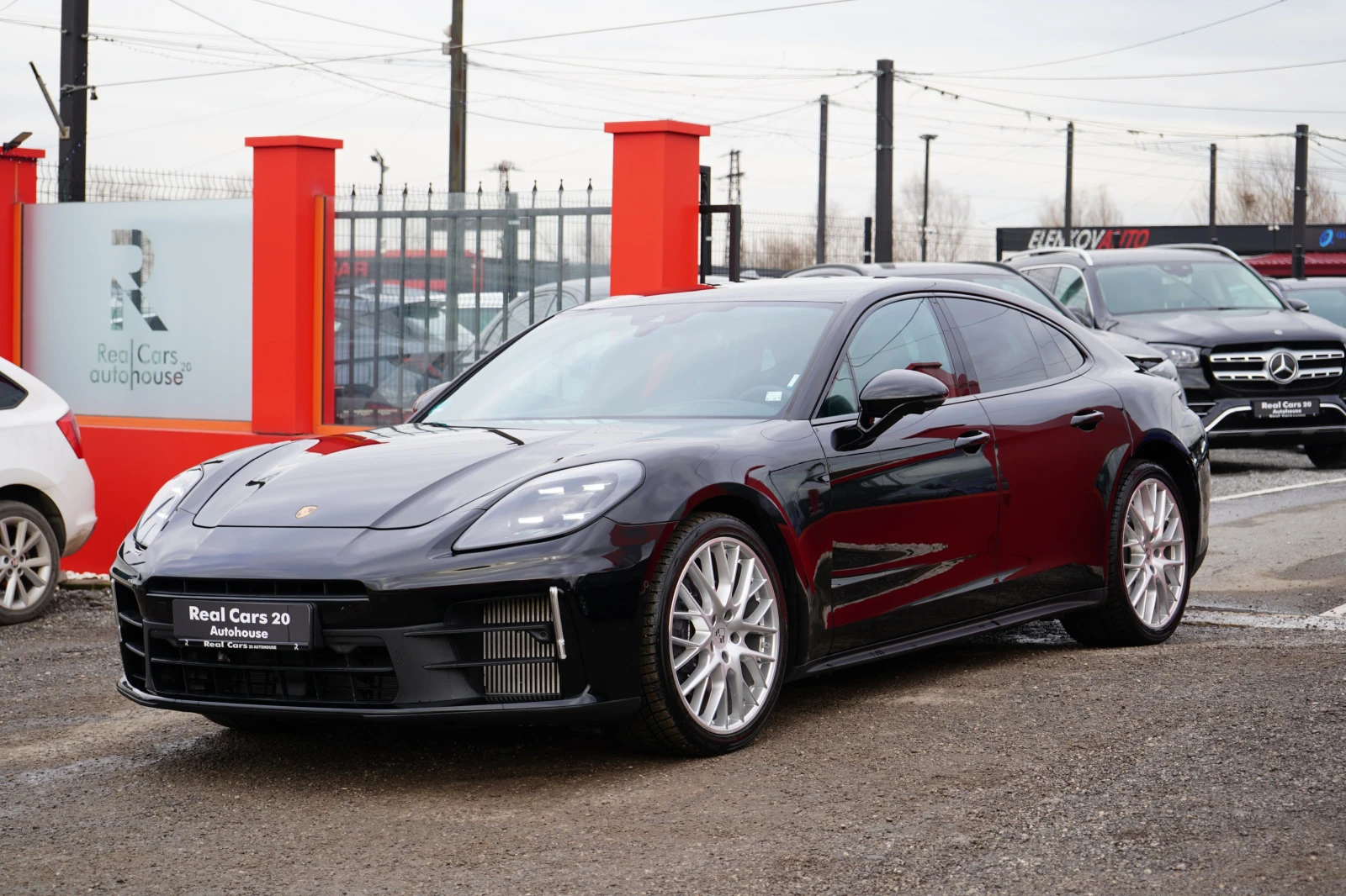 Porsche Panamera 4* 3.0V6* BOSE* HEAD UP* ГАРАНЦИЯ* 360CAM* , снимка 1
