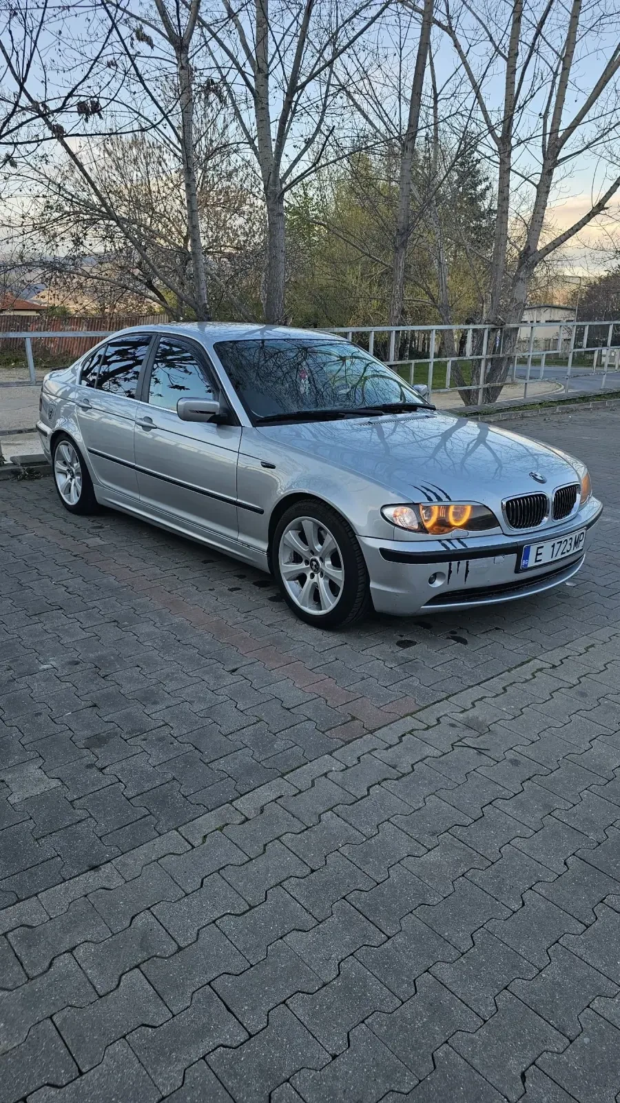 BMW 330 E46 3.0d ЗАДНО - изображение 9