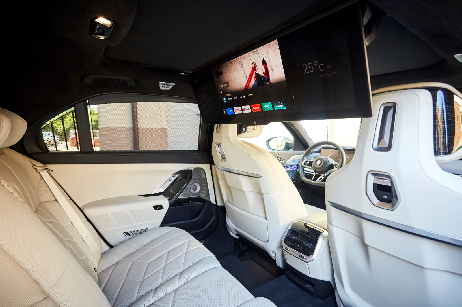 BMW 740 M SPORT* EXECUTIVE LOUNGE* SKY LOUNGE* TV* ГАРАНЦИ - изображение 2