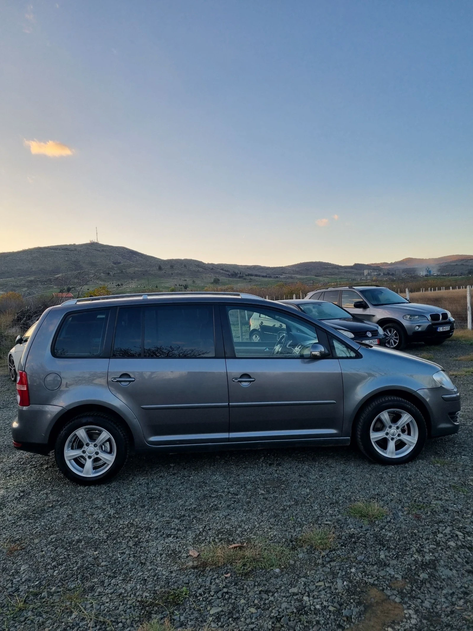 VW Touran 2.0tdi 140. BMM 7- | Mobile.bg   5