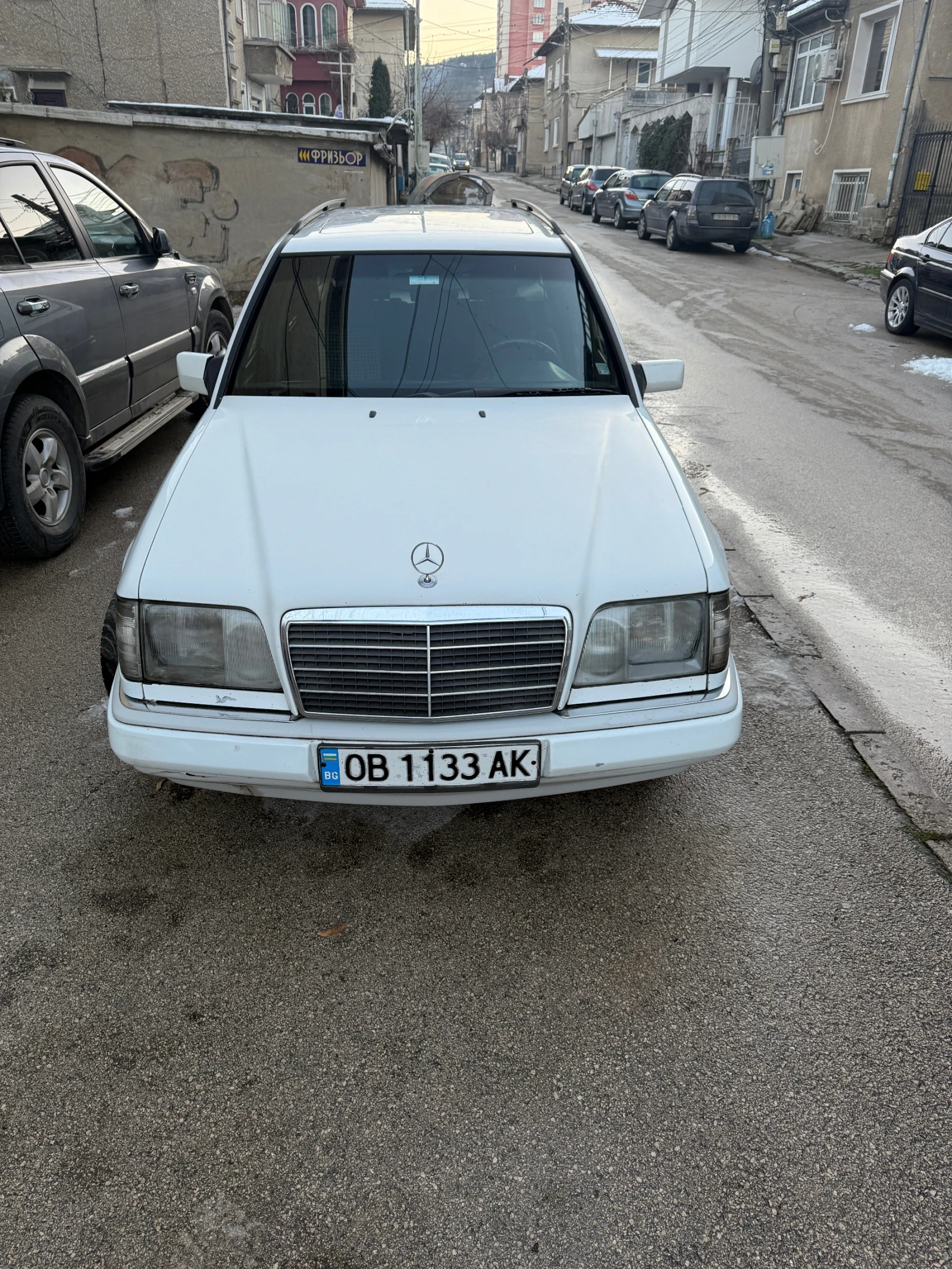 Mercedes-Benz 124