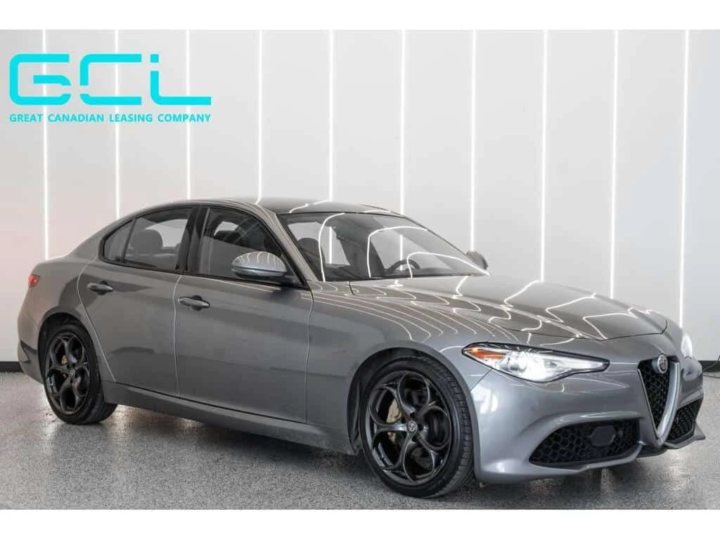 Alfa Romeo Giulia * Ti Sport AWD * CARFAX * ЦЕНА ДО БГ, снимка 3 - Автомобили и джипове - 53973549