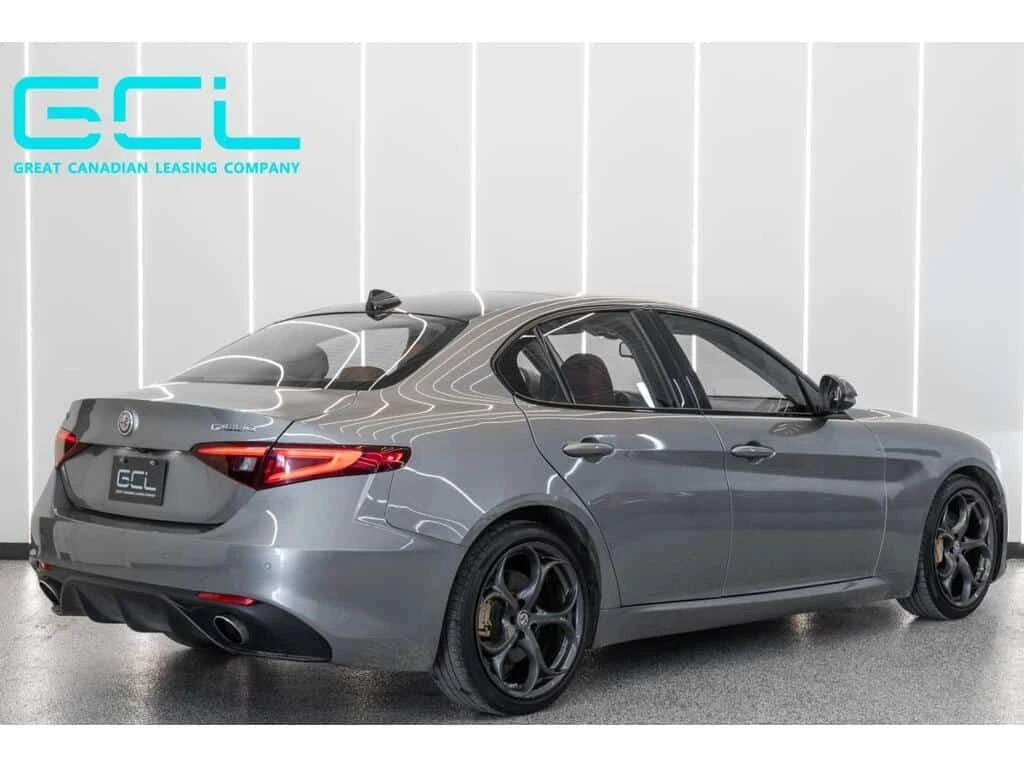 Alfa Romeo Giulia * Ti Sport AWD * CARFAX * ЦЕНА ДО БГ, снимка 5 - Автомобили и джипове - 53973549