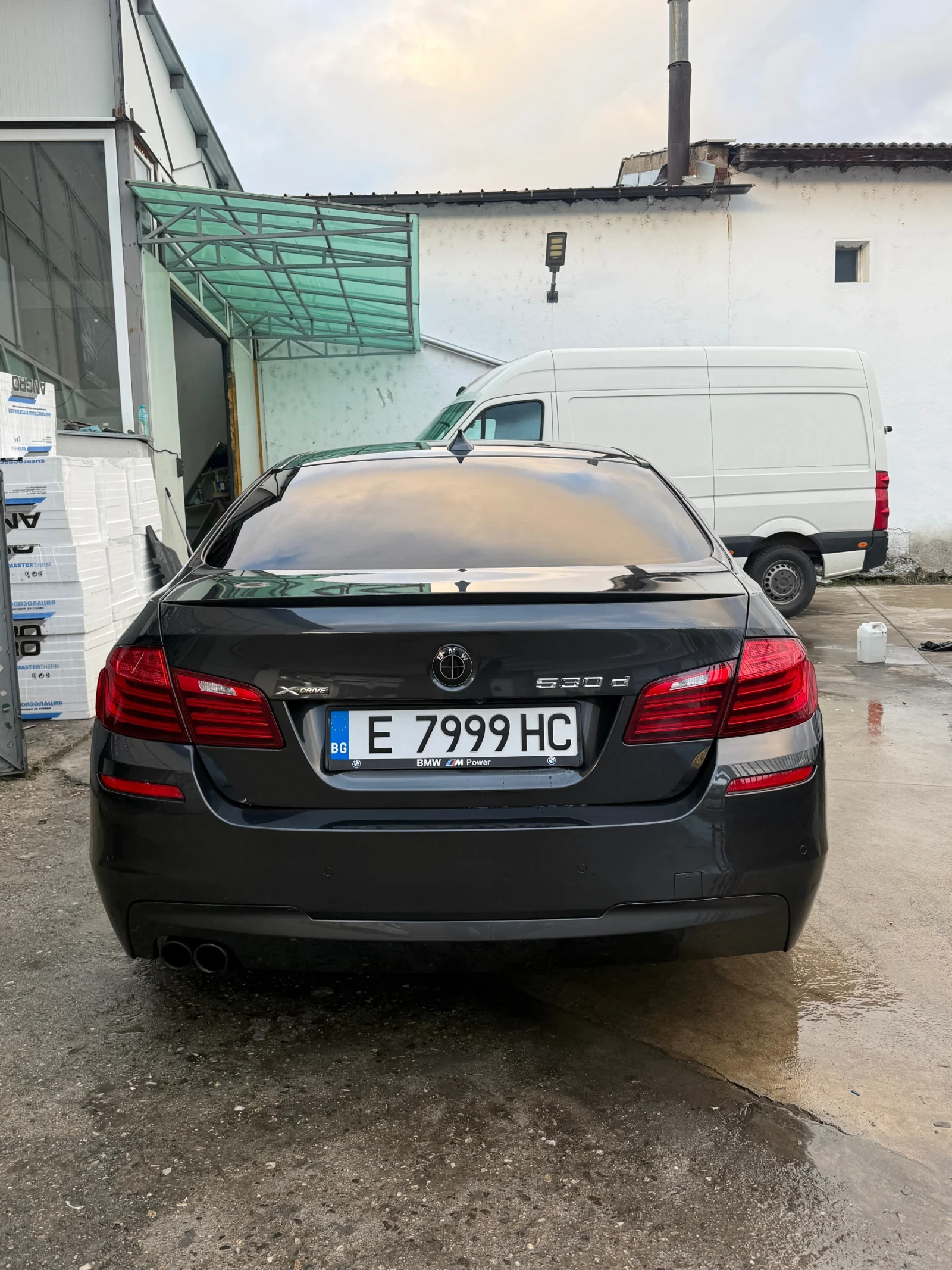 BMW 530 xd Face Вакум, LED, EDC, DIGITAL, Обдух, Harman, снимка 6 - Автомобили и джипове - 54138493