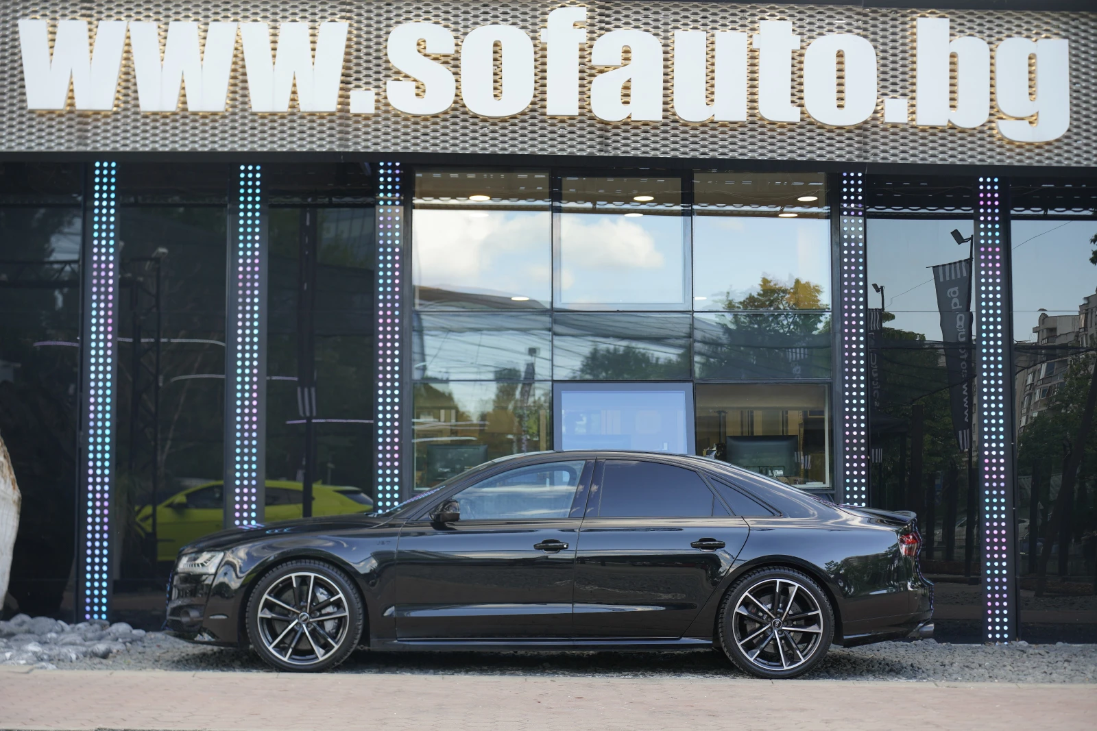 Audi S8 Plus 4.0 TFSI Quattro Exlusive Carbon Package, снимка 4 - Автомобили и джипове - 54696067