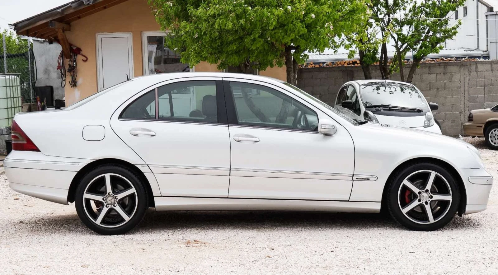 Mercedes-Benz C 220 2.2cdi 150kc Avtomat Face , снимка 4 - Автомобили и джипове - 54414600