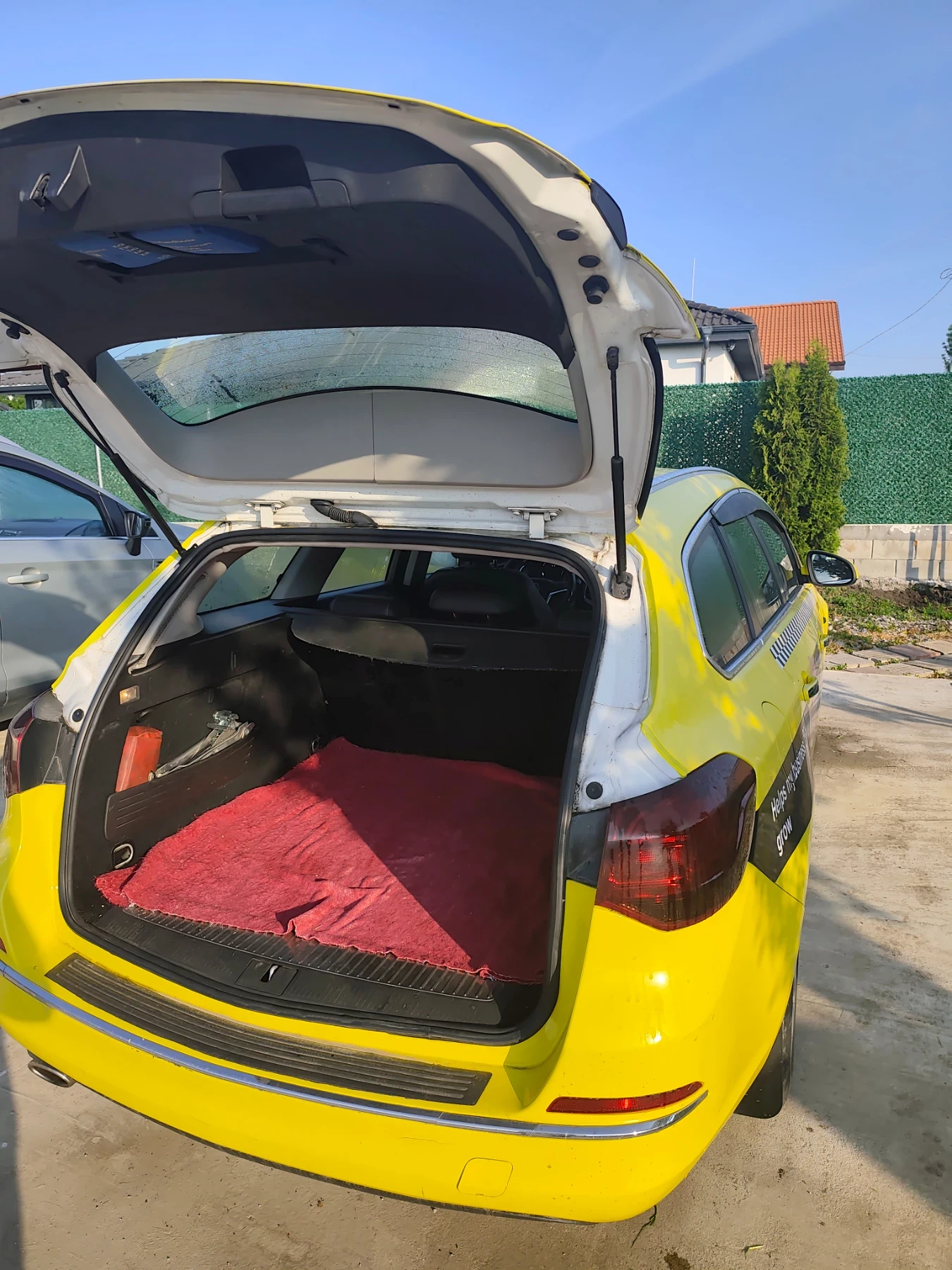 Opel Astra Турер, снимка 6 - Автомобили и джипове - 54489011