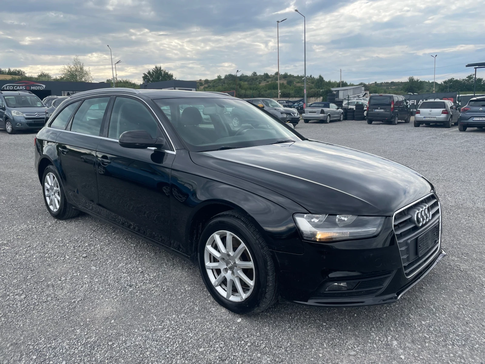 Audi A4 2.0TDI FACE NAVI, снимка 3 - Автомобили и джипове - 55143183