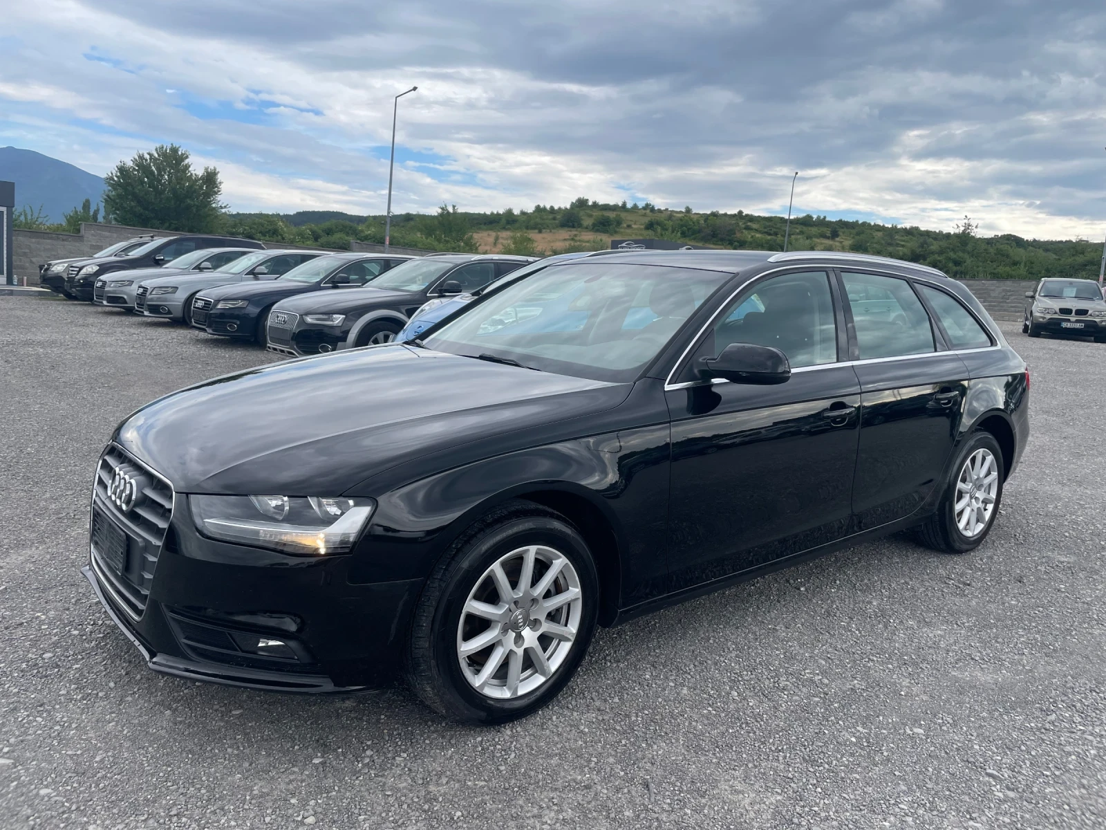 Audi A4 2.0TDI FACE NAVI, снимка 2 - Автомобили и джипове - 55143183
