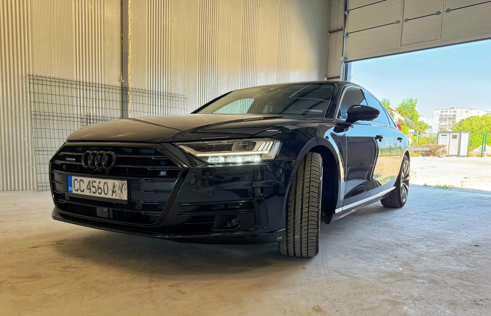 Audi A8, снимка 2 - Автомобили и джипове - 55198902