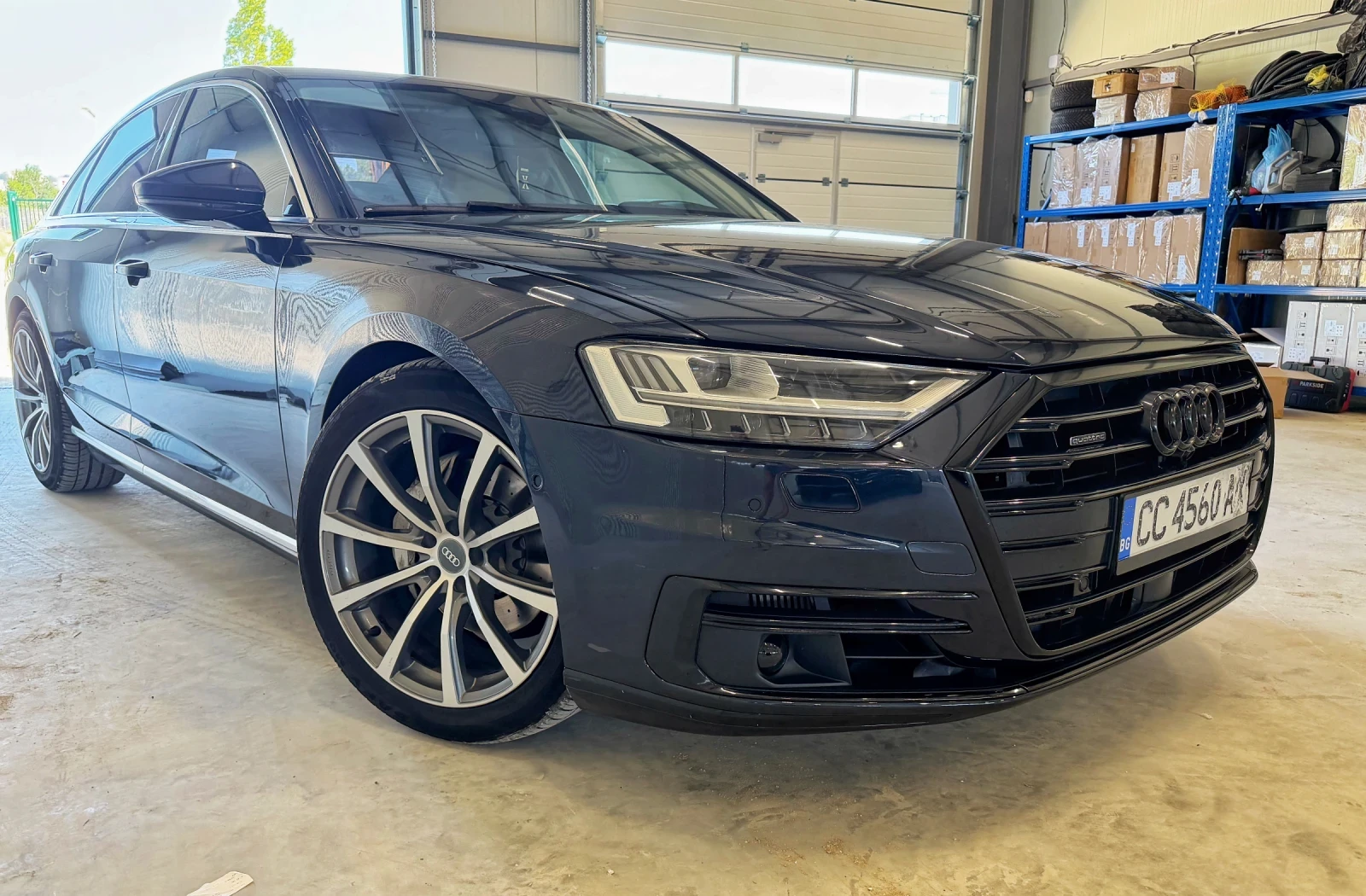 Audi A8