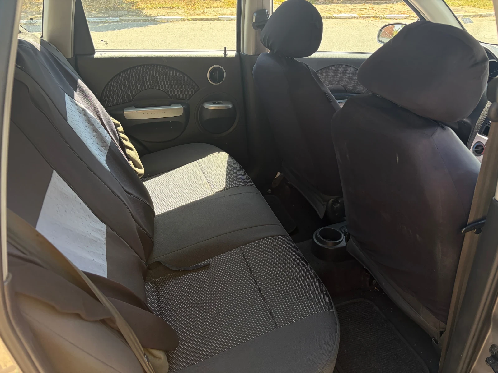 Chevrolet Kalos 1.4i ОБСЛУЖЕНА+ ВИНЕТКА+ ГО, снимка 6 - Автомобили и джипове - 55500081
