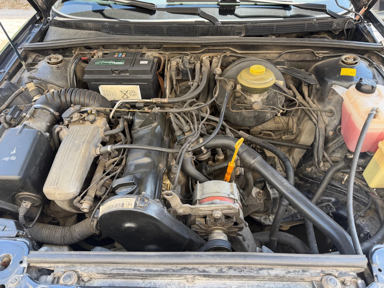 Audi 80 B4, снимка 13 - Автомобили и джипове - 55680899