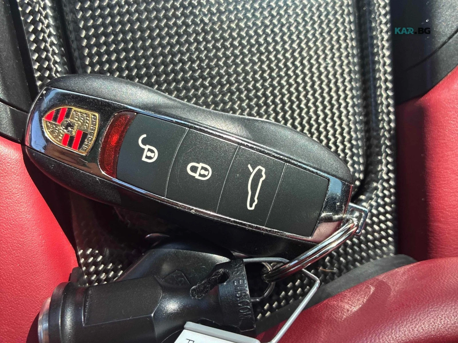 Porsche Panamera GTS Автокредит Цена до България, снимка 12 - Автомобили и джипове - 55885624