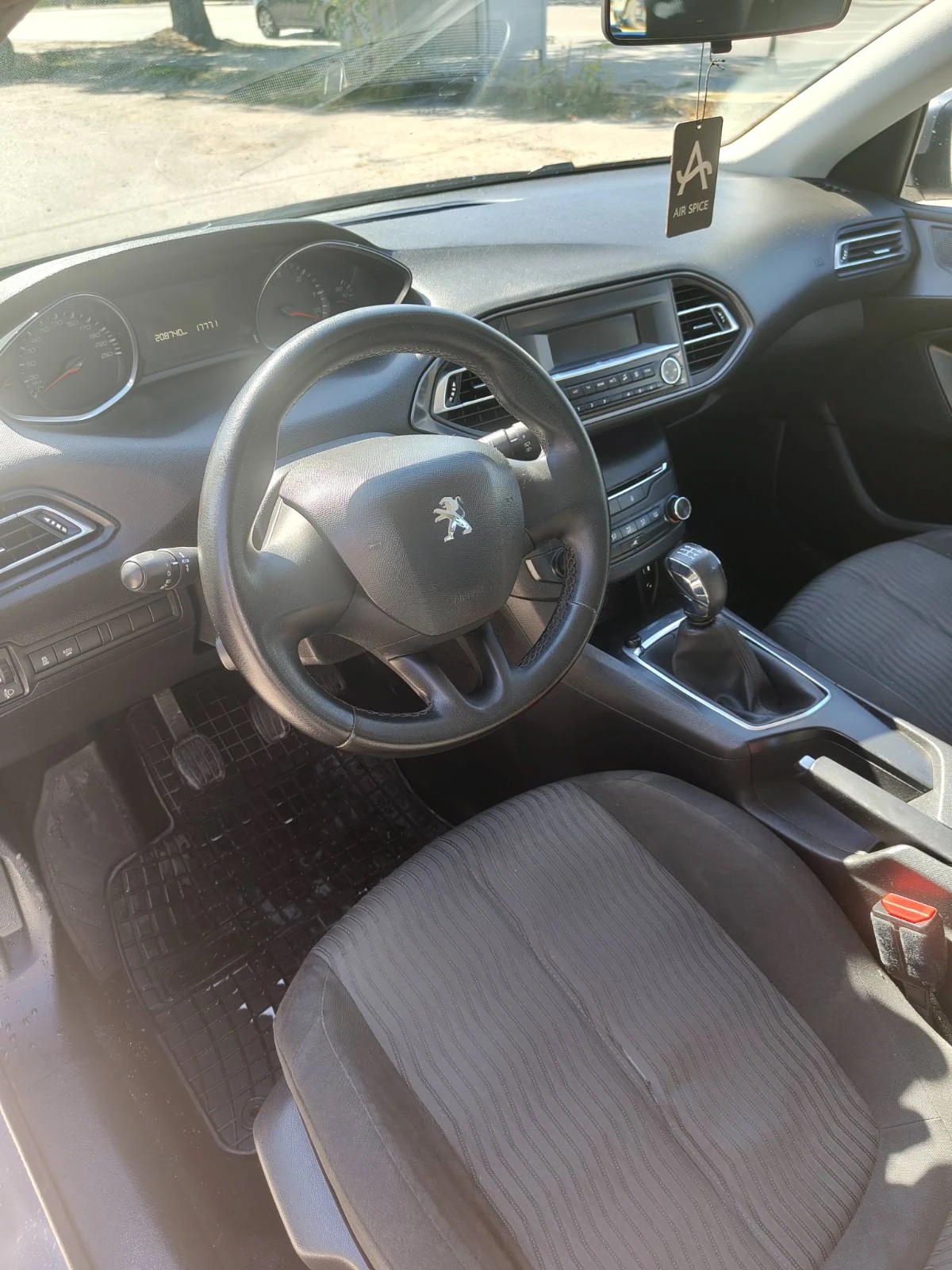Peugeot 308 ХЕЧБЕГ, снимка 8 - Автомобили и джипове - 56359496
