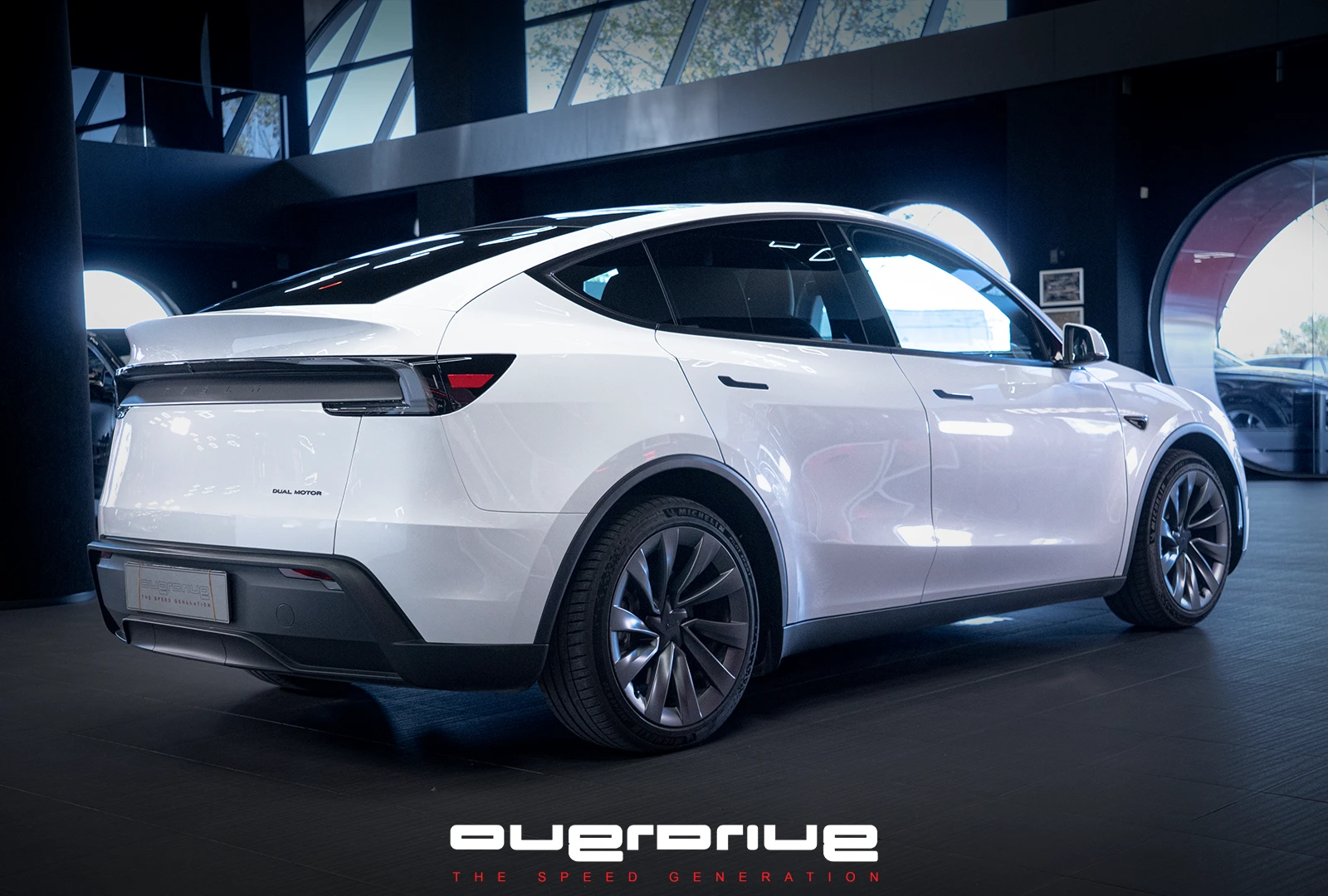 Tesla Model Y �������-Long Range Dual Motor 4�4 6+ 1 ����� | Mobile.bg � ����������� 5