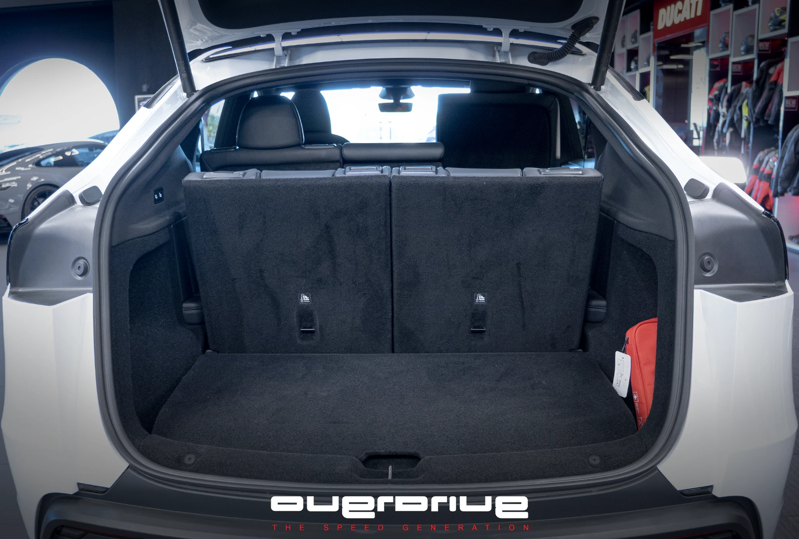 Tesla Model Y �������-Long Range Dual Motor 4�4 6+ 1 ����� | Mobile.bg � ����������� 12