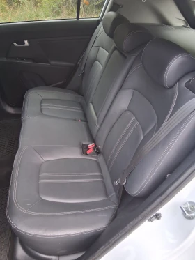 Kia Sportage 2.0 CRDI 4x4, снимка 8