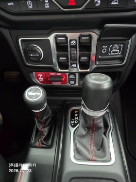 Jeep Wrangler 2.0* BLIND SPOT* ПОДГРЕВ ВОЛАН* КРАЙНА ЦЕНА, снимка 9