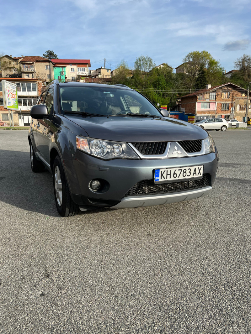 Mitsubishi Outlander, снимка 2 - Автомобили и джипове - 46356627