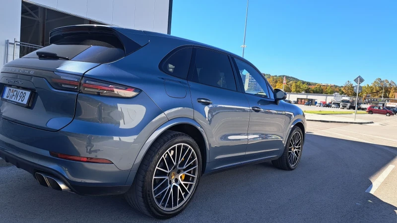 Porsche Cayenne TURBO , снимка 6 - Автомобили и джипове - 47422704