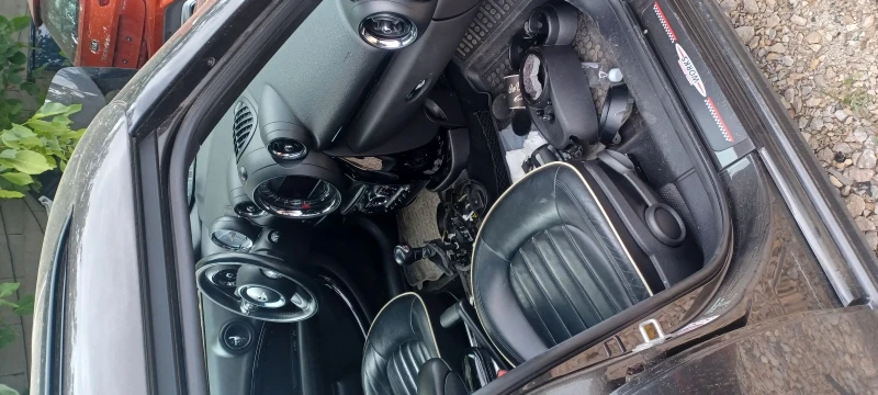 Mini Countryman 2.0 SD 4x4, снимка 6 - Автомобили и джипове - 51894410