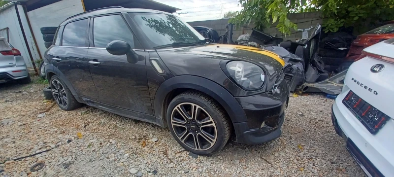 Mini Countryman 2.0 SD 4x4, снимка 2 - Автомобили и джипове - 51894410