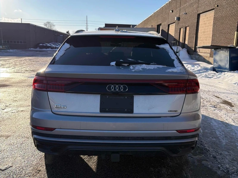Audi Q8  Progressiv | ОБДУХВАНЕ | ДВА КЛЮЧА | CARFAX, снимка 4 - Автомобили и джипове - 53452806