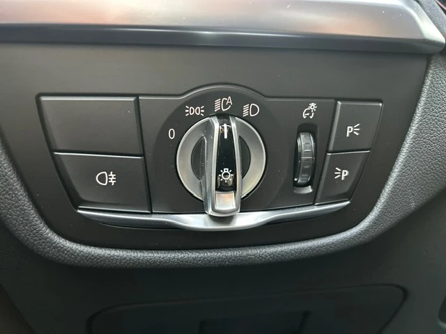 BMW X3 xDRIVE 20d M Sport Paket Steptronic, снимка 14 - Автомобили и джипове - 53133424