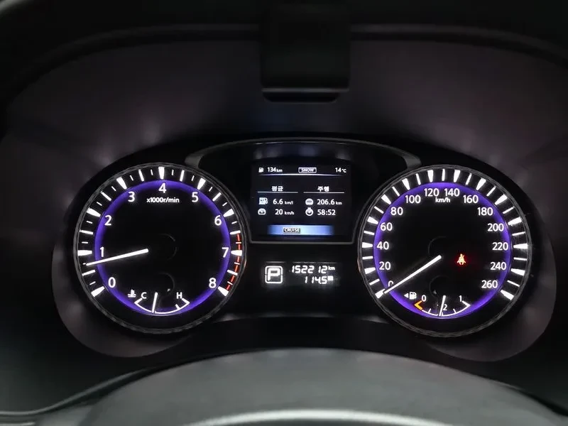 Infiniti QX60 3.5 Бензин 4x4, снимка 5 - Автомобили и джипове - 55311350
