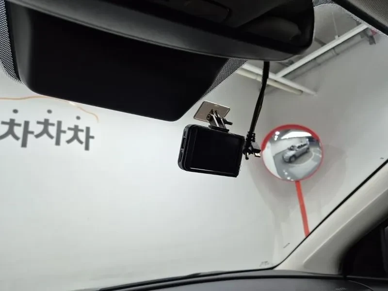 Hyundai Tucson Diesel 2.0 2Wd Modern, снимка 13 - Автомобили и джипове - 56130789