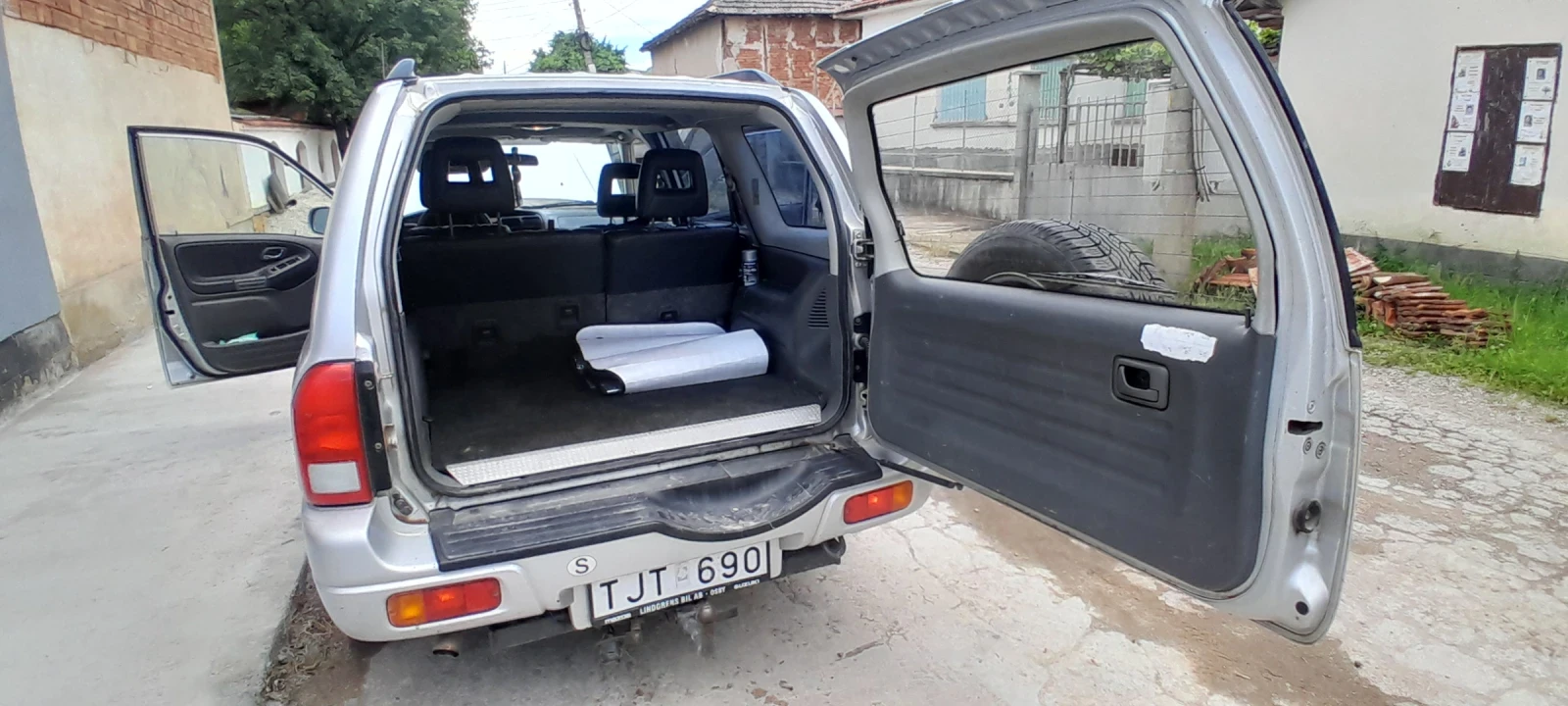 Suzuki XL-7  - изображение 6