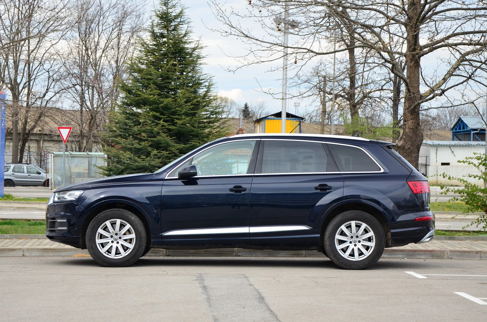 Audi Q7 3.0TDI, Панорама, 7-местен - изображение 4