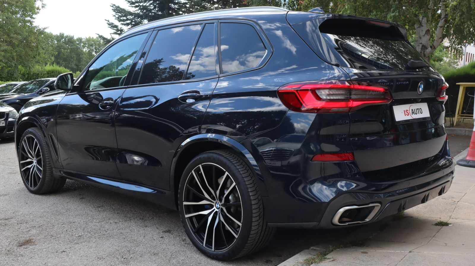 BMW X5 M50i/Harman Kardon/Individual/Вакум/Панорама - изображение 6