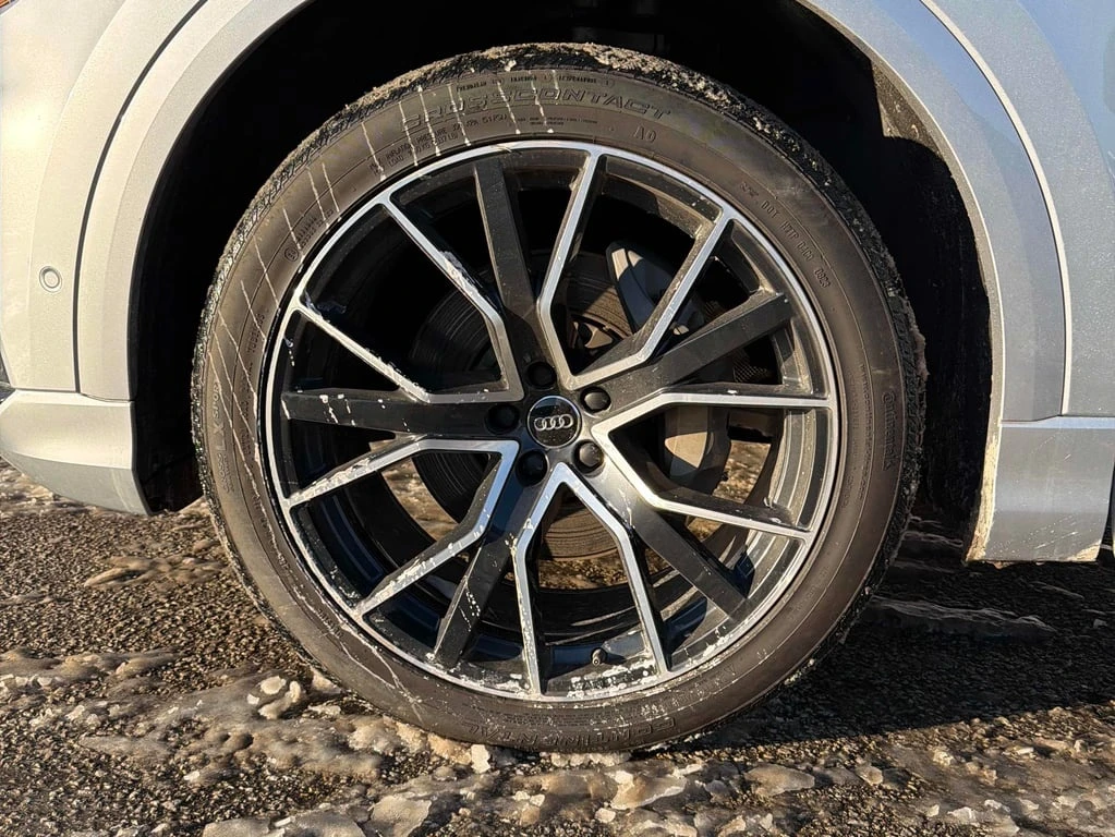 Audi Q8  Progressiv | ОБДУХВАНЕ | ДВА КЛЮЧА | CARFAX - изображение 6