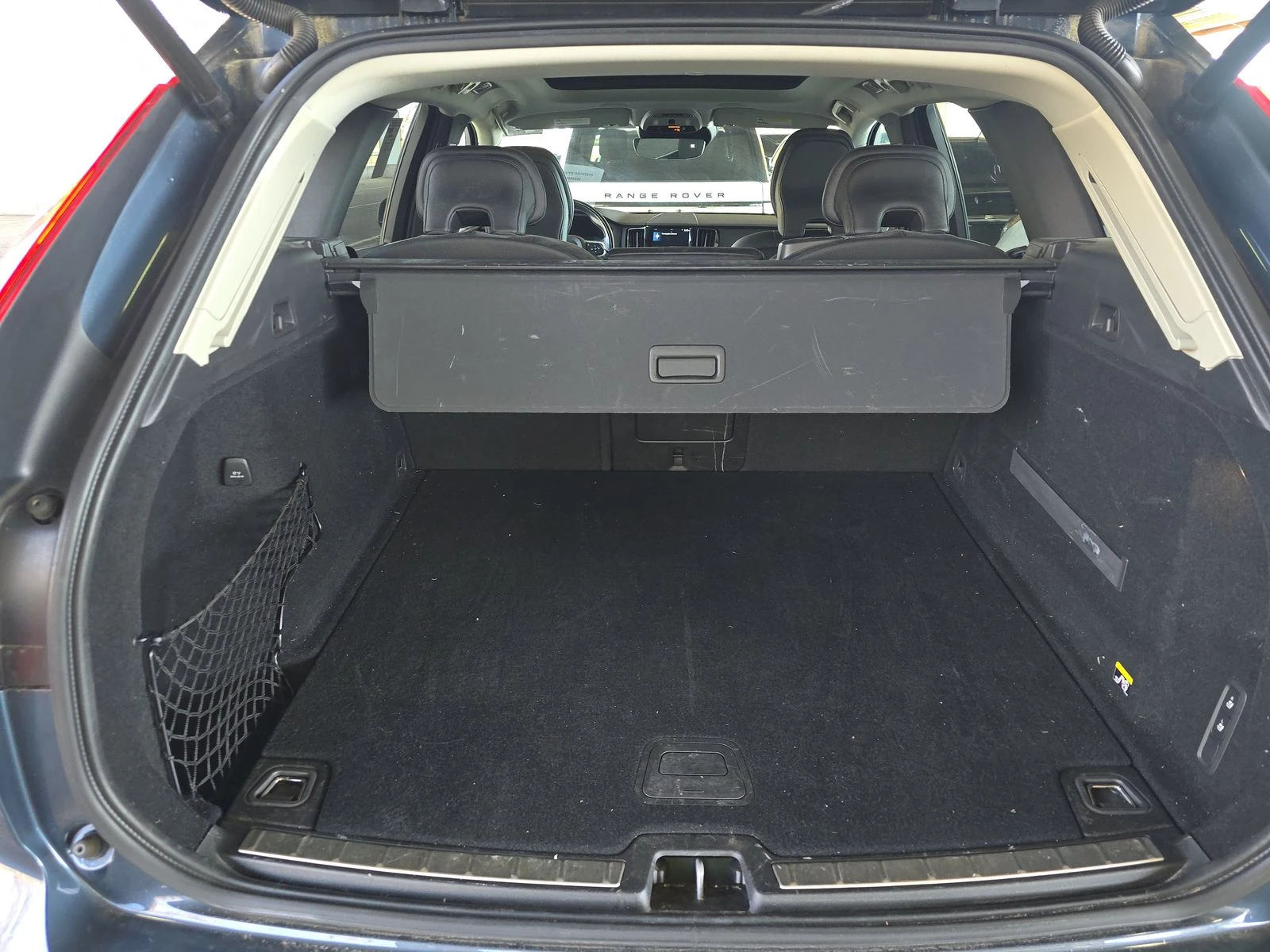 Volvo XC60 T6 Momentum, снимка 14 - Автомобили и джипове - 54019528