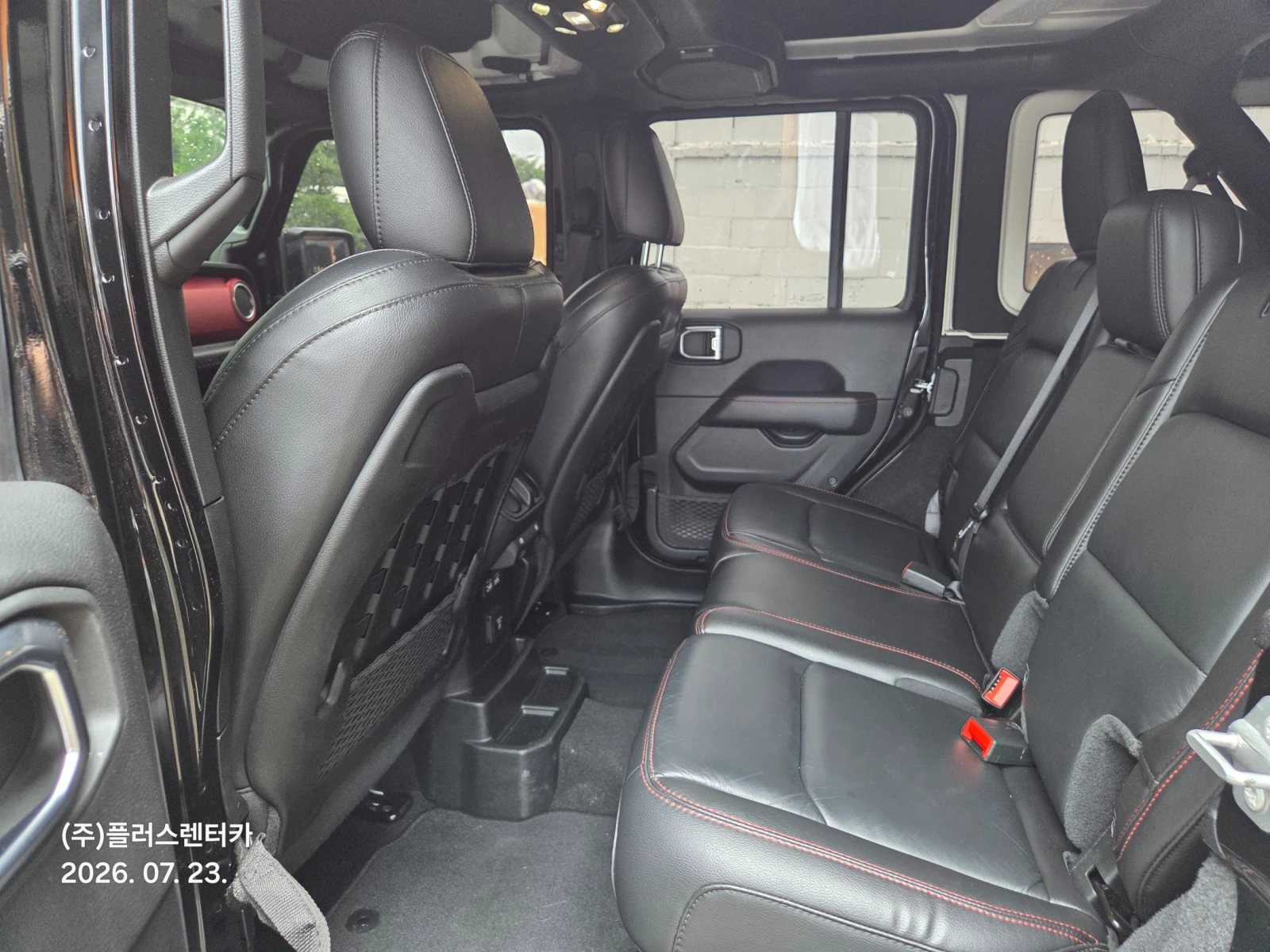 Jeep Wrangler 2.0* BLIND SPOT* ПОДГРЕВ ВОЛАН* КРАЙНА ЦЕНА, снимка 7 - Автомобили и джипове - 55336535