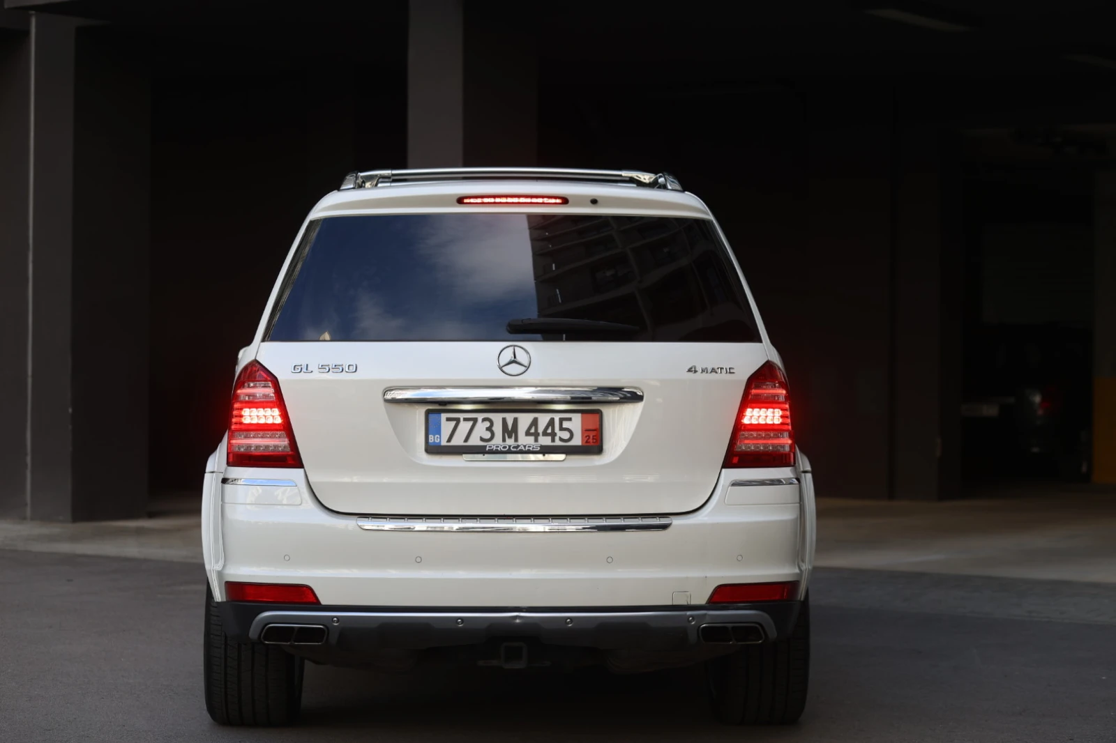 Mercedes-Benz GL 550, снимка 4 - Автомобили и джипове - 55381954