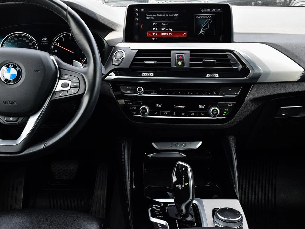 BMW X4 xDrive30i AWD * АвтоКредит * (Цена до БГ), снимка 15 - Автомобили и джипове - 55471357