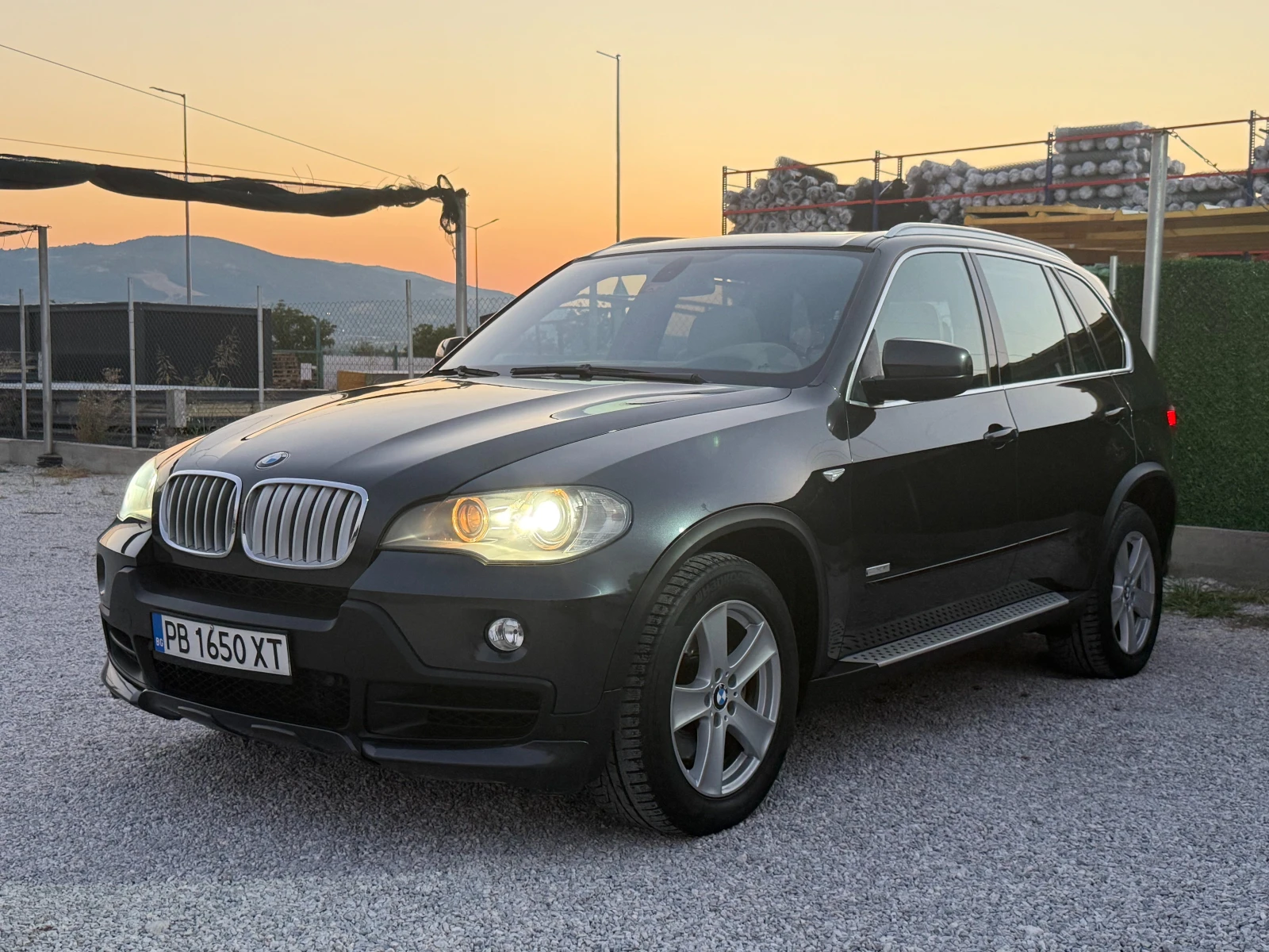 BMW X5 4.8 V8 xDrive 1 от 2000 бр!