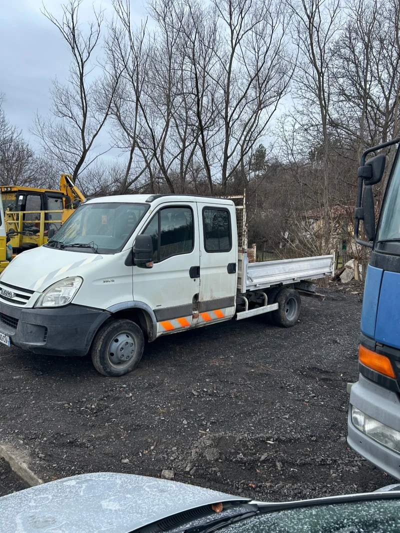 Iveco Daily, снимка 2 - Бусове и автобуси - 48575210